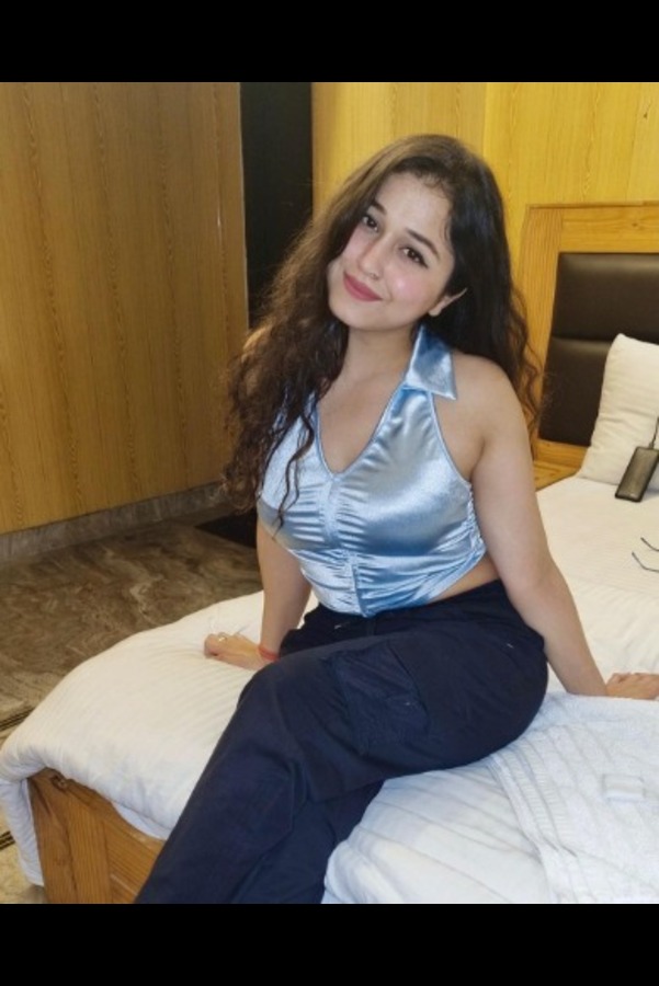 hot  call girls in Laxmi Nagar