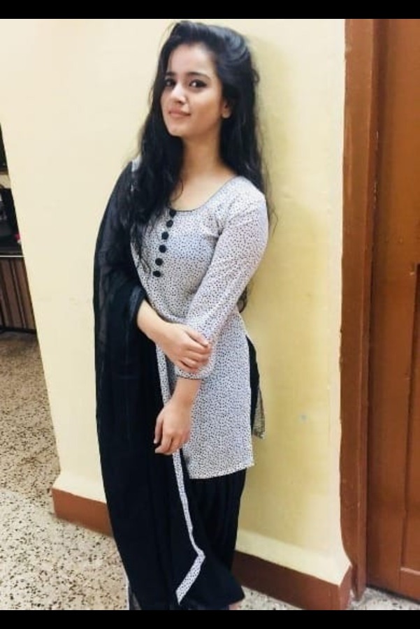 cheap call girls in Laxmi Nagar
